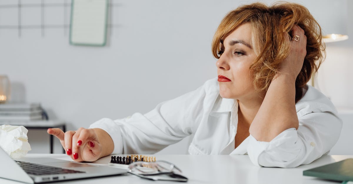 Mês numerológico 4: foco, desafios e como aproveitar sem stress